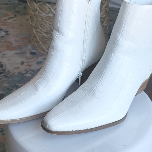 Coconuts by matisse booties - Picture 5 of 5